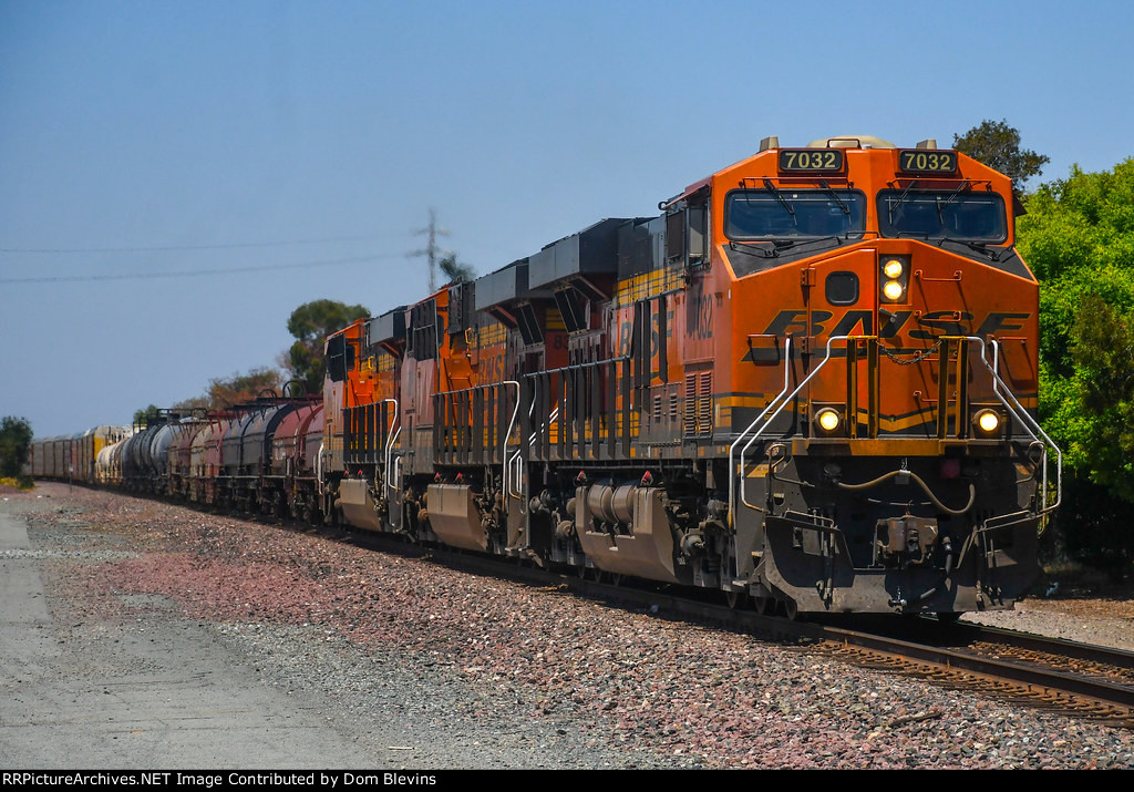 BNSF 7032